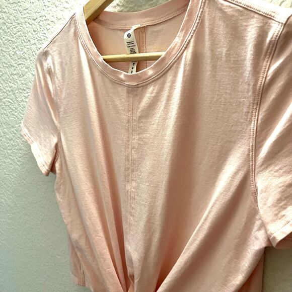 lululemon Soft Pima Cotton Tie Front Cropped Tee Pink Size 6 Stretch Athleisure - Picture 3 of 6